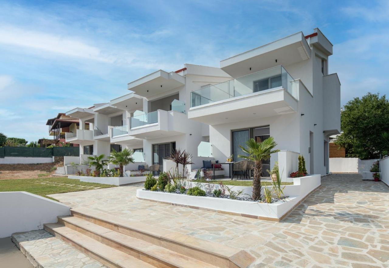 Twins Yard Apartment Nikiti  Ngoại thất bức ảnh