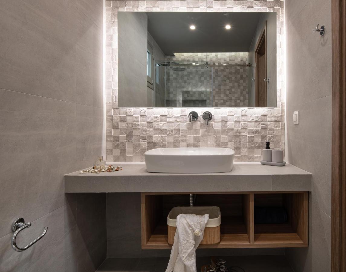 Twins Yard Apartment Nikiti  Ngoại thất bức ảnh