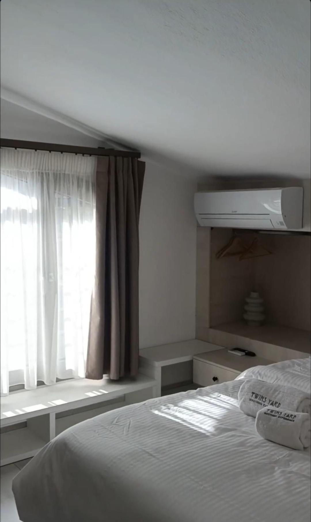 Twins Yard Apartment Nikiti  Ngoại thất bức ảnh