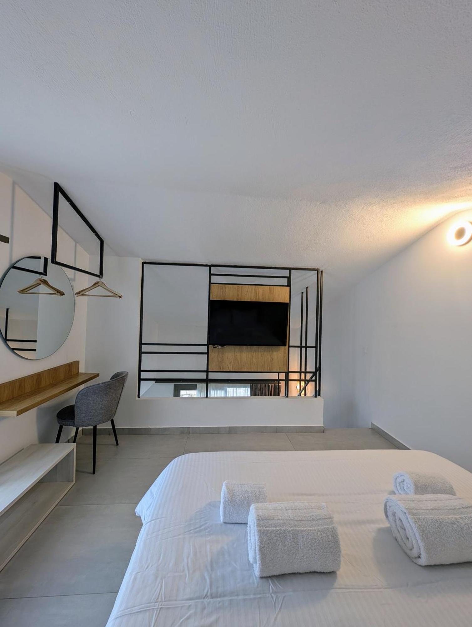 Twins Yard Apartment Nikiti  Ngoại thất bức ảnh